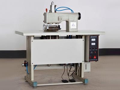 Ультразвуковая швейная машина JT-200-S